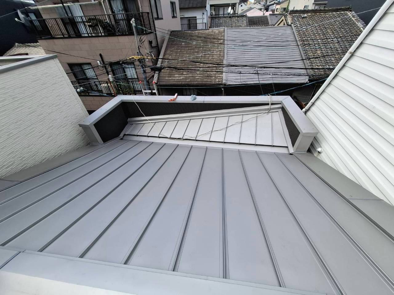 大阪市にて屋根改修工事